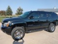 2011-chevrolet-suburban-z71-4x4-anaheim-small-0