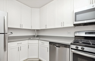 gateway-355-s-end-ave-new-york-ny-10280-big-2