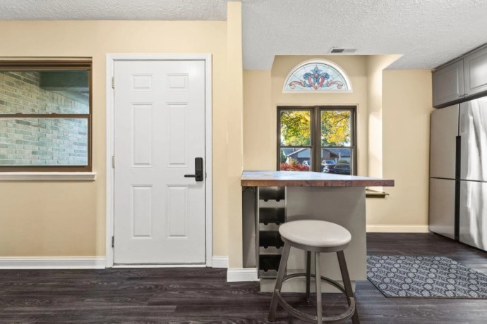 house-for-sale-in-greenwood-in-big-2