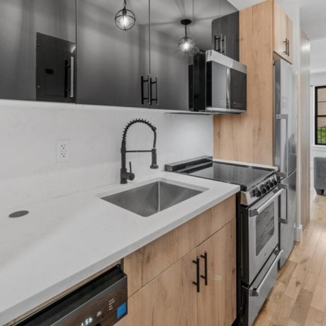 229-s-delaware-st-indianapolis-in-46204-big-0