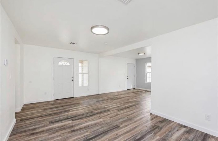 hello-my-name-is-anna-im-looking-to-rent-out-my-property-indianapolis-big-0