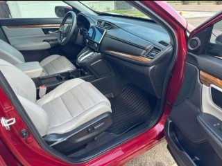 2020-honda-cr-v-reliable-spacious-fuel-efficient-suv-kansas-city