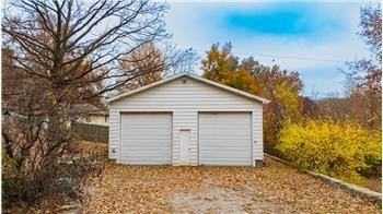 single-family-home-for-sale-in-sugar-creek-big-1