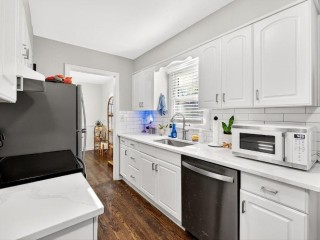 single-family-home-for-sale-in-oak-grove