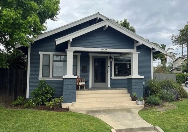 charming-craftsmanship-rent-ready-2br1ba-home-long-beach-big-0