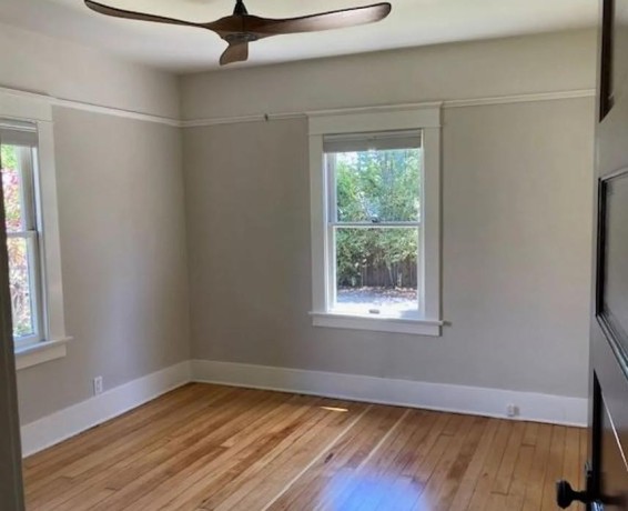 charming-craftsmanship-rent-ready-2br1ba-home-long-beach-big-2