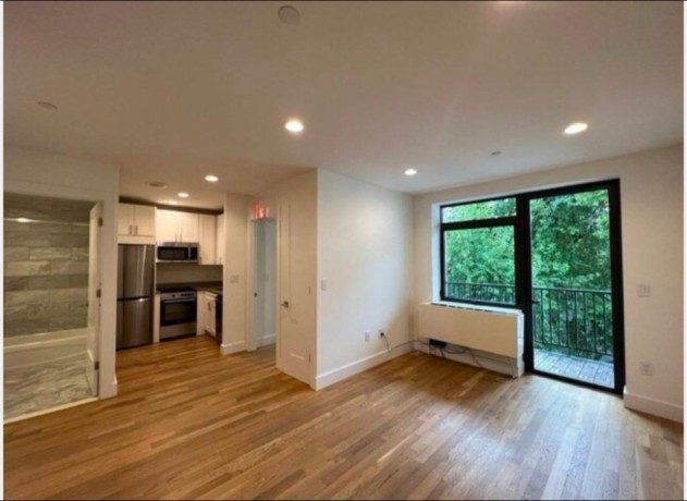 1-bedroom-1-bathroom-apartment-ny-astoria-ny-big-2