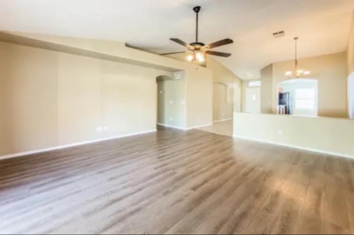 great-location-available-for-rent-in-e-concho-ave-mesa-az-big-2