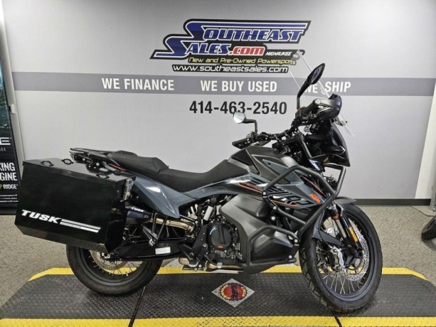 ktm-890-adventure-milwaukee-big-0