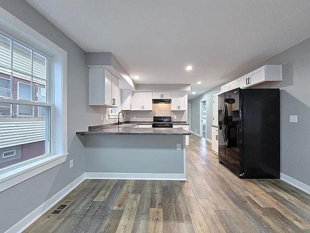 an-apartment-for-rent-milwaukee-wisconsin-big-2