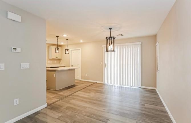 available-house-for-rent-las-vegas-big-2