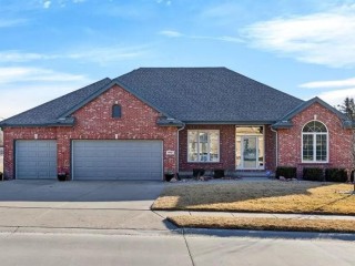 stunning-ranch-home-on-tiburon-golf-course-oversized-corner-lt-omaha