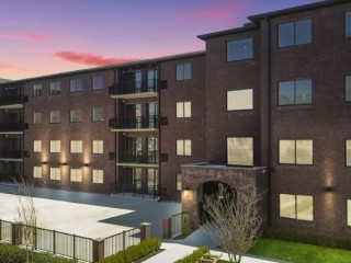 looking-for-a-suitable-place-to-live-in-new-york-kindly-contact-staten-island