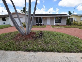 available-home-for-rent-in-33021-hollywood-park