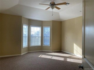 nicole-ct-copiague-condo-for-rent