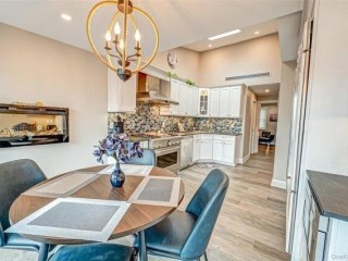 s-bay-dr-babylon-home-for-rent