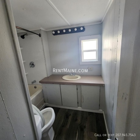 2-bedrooms-1-bathroom-at-main-and-hampden-big-3