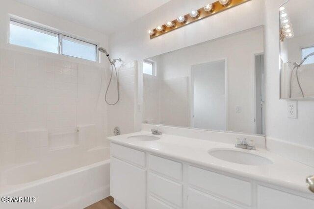 avenida-magdalena-camarillo-home-for-rent-big-0