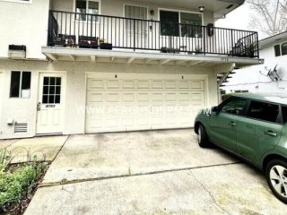 updated-condo-with-garage-close-to-highway-80-sacramento