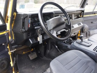 1997-land-rover-defender-base-sport-yellow-suv-westbury