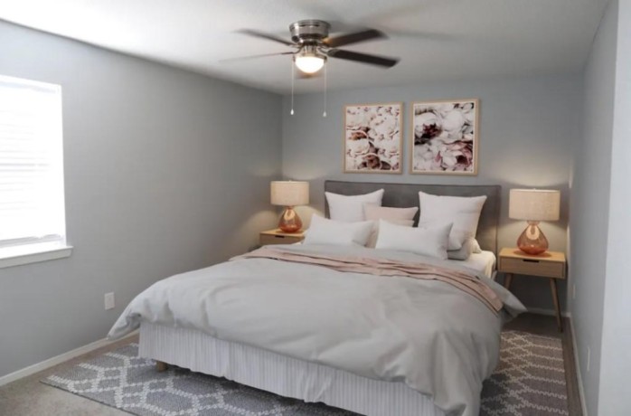 city-living-with-suburban-comfort-2br2ba-condo-dallas-big-0