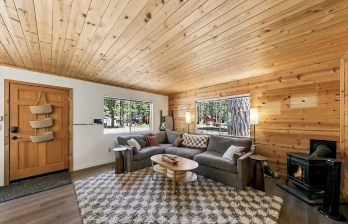 adorable-beach-tahoe-retreat-living-at-its-finest-south-lake-tahoe-big-2